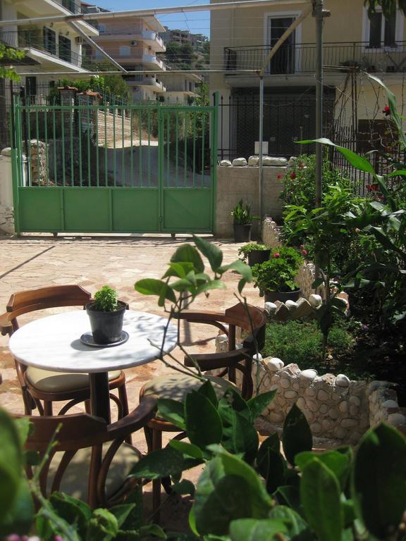 Achilles Apartments Sarandë Habitación foto